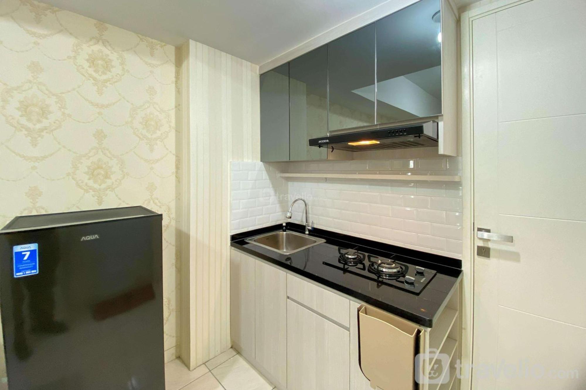Apartemen Homey And Comfort 2br At Springlake Summarecon By Travelio Bekasi